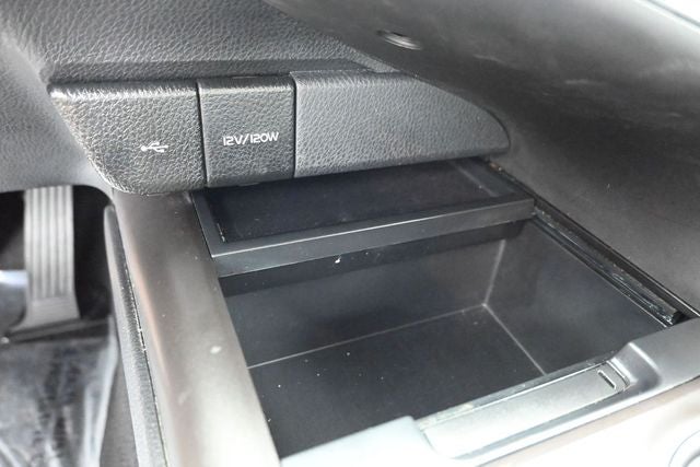 2024 Toyota Camry Hybrid SE