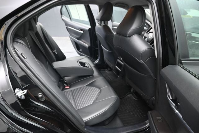 2024 Toyota Camry Hybrid SE