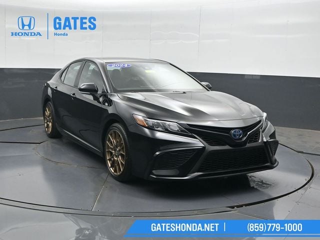 2024 Toyota Camry Hybrid SE