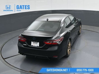 2024 Toyota Camry Hybrid SE
