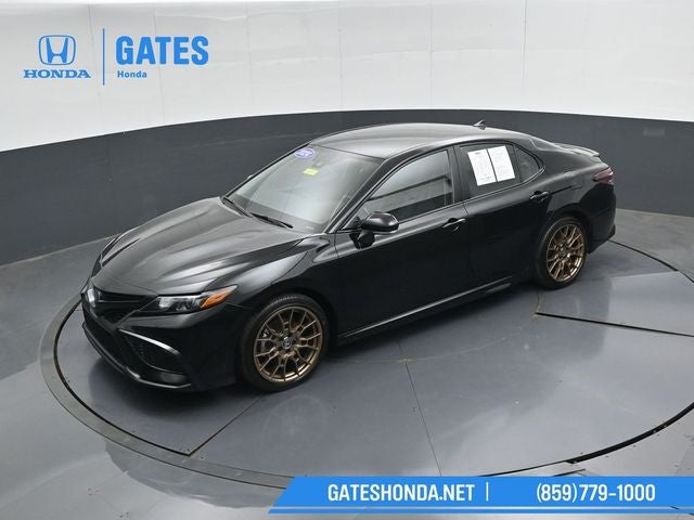 2024 Toyota Camry Hybrid SE