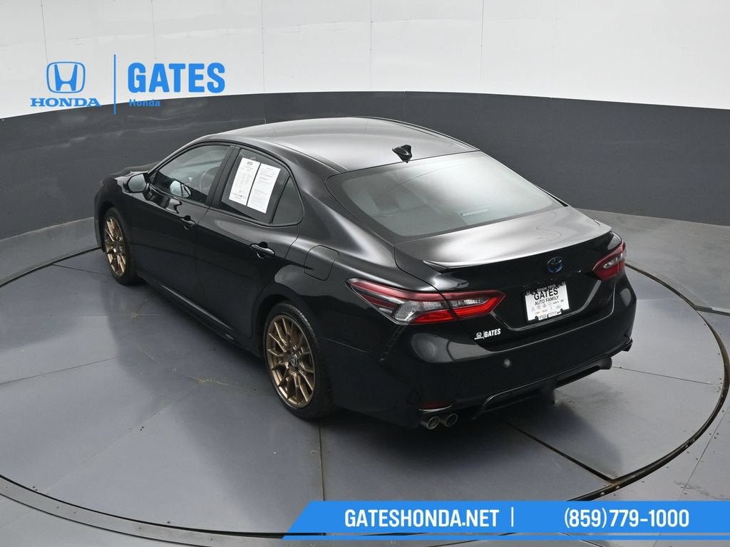 2024 Toyota Camry Hybrid SE