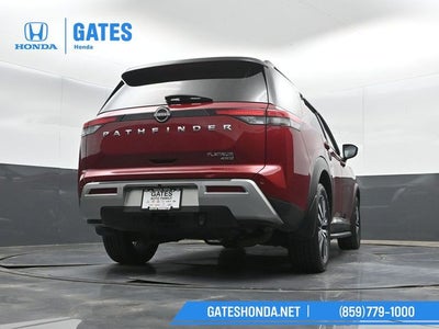 2022 Nissan Pathfinder Platinum