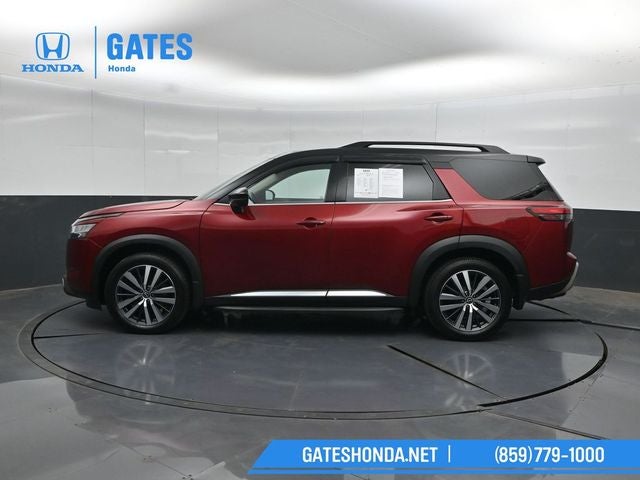 2022 Nissan Pathfinder Platinum