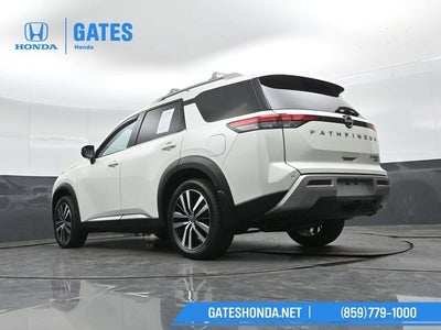 2023 Nissan Pathfinder Platinum