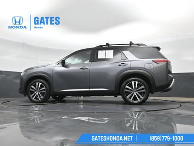2023 Nissan Pathfinder Platinum