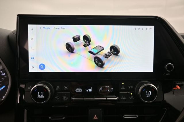 2023 Toyota Highlander Hybrid Bronze Edition