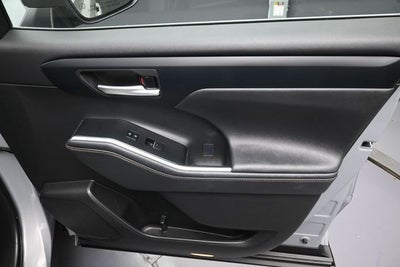 2023 Toyota Highlander Hybrid Bronze Edition