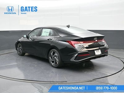 2025 Hyundai Elantra Limited