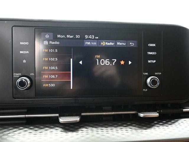 2024 Kia Carnival LX