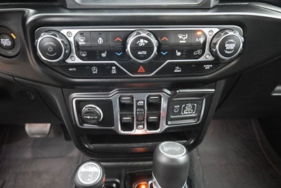 2022 Jeep Wrangler Unlimited Sahara Altitude