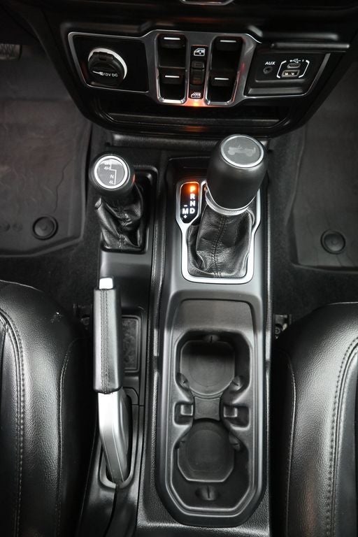 2022 Jeep Wrangler Unlimited Sahara Altitude