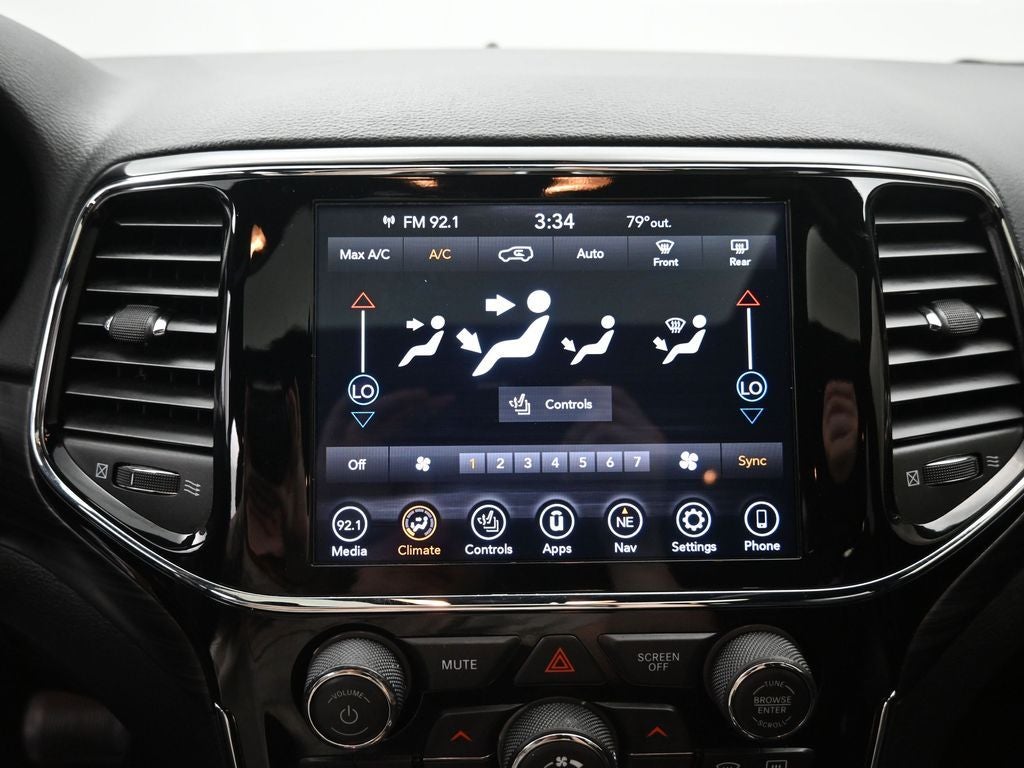 2021 Jeep Grand Cherokee Laredo X