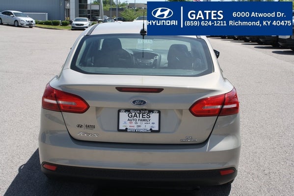 2016 Ford Focus SE in Richmond, KY - Gates Auto Family