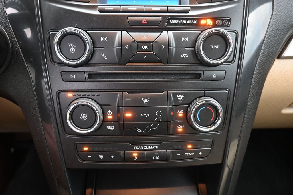 2017 Ford Explorer Base