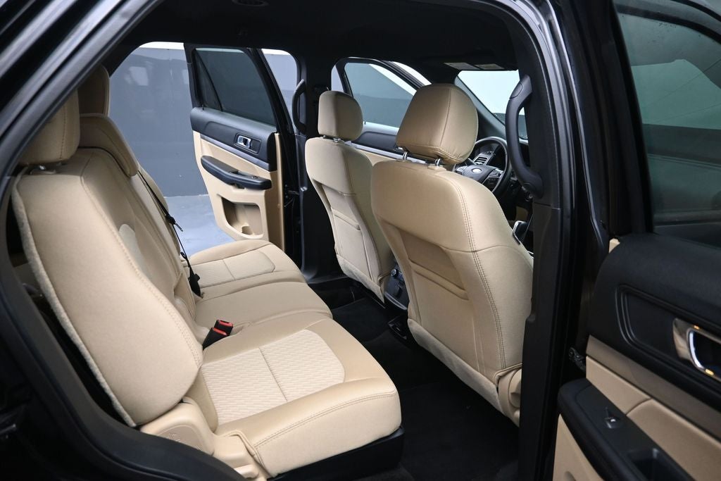 2017 Ford Explorer Base
