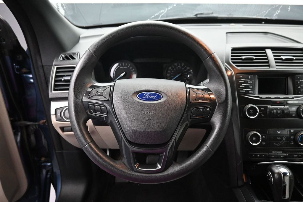 2018 Ford Explorer Base