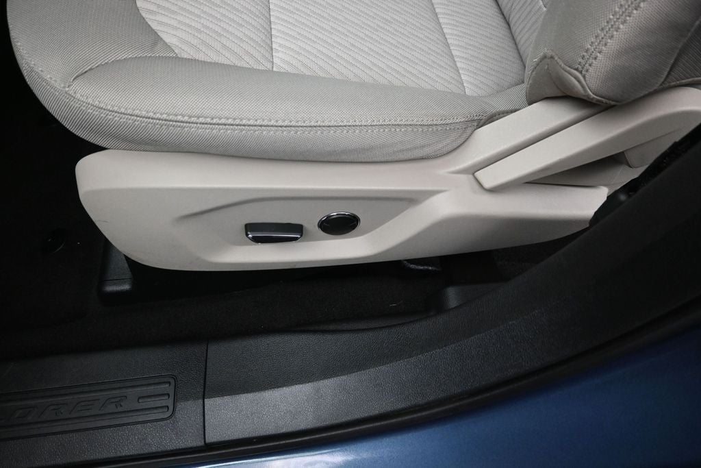 2018 Ford Explorer Base