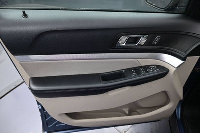 2018 Ford Explorer Base