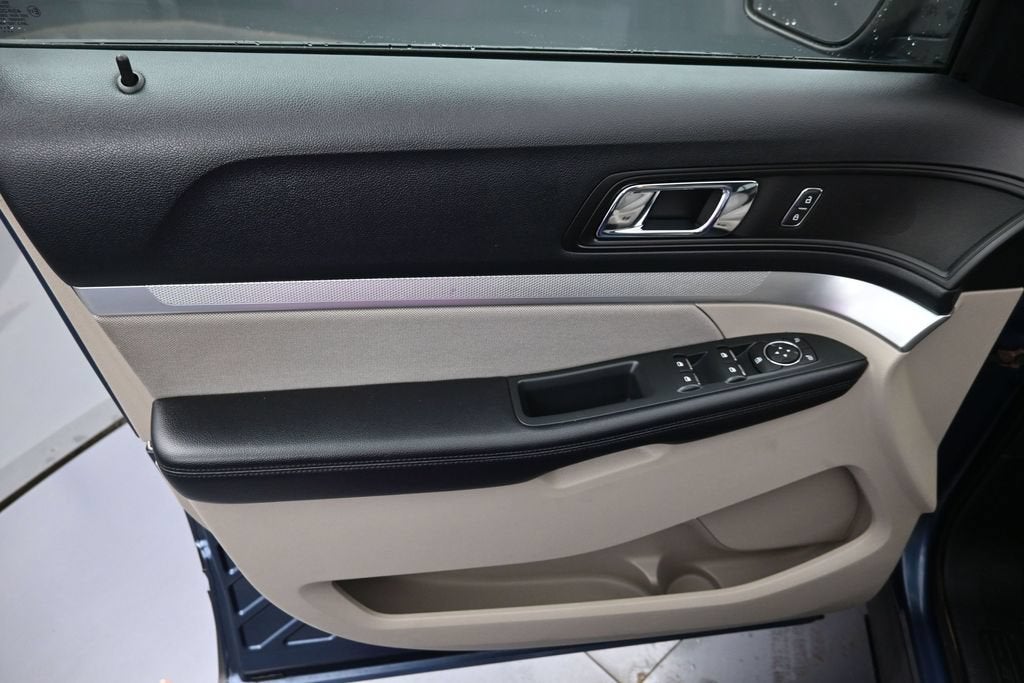 2018 Ford Explorer Base