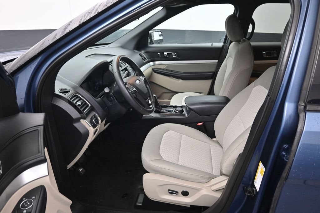 2018 Ford Explorer Base