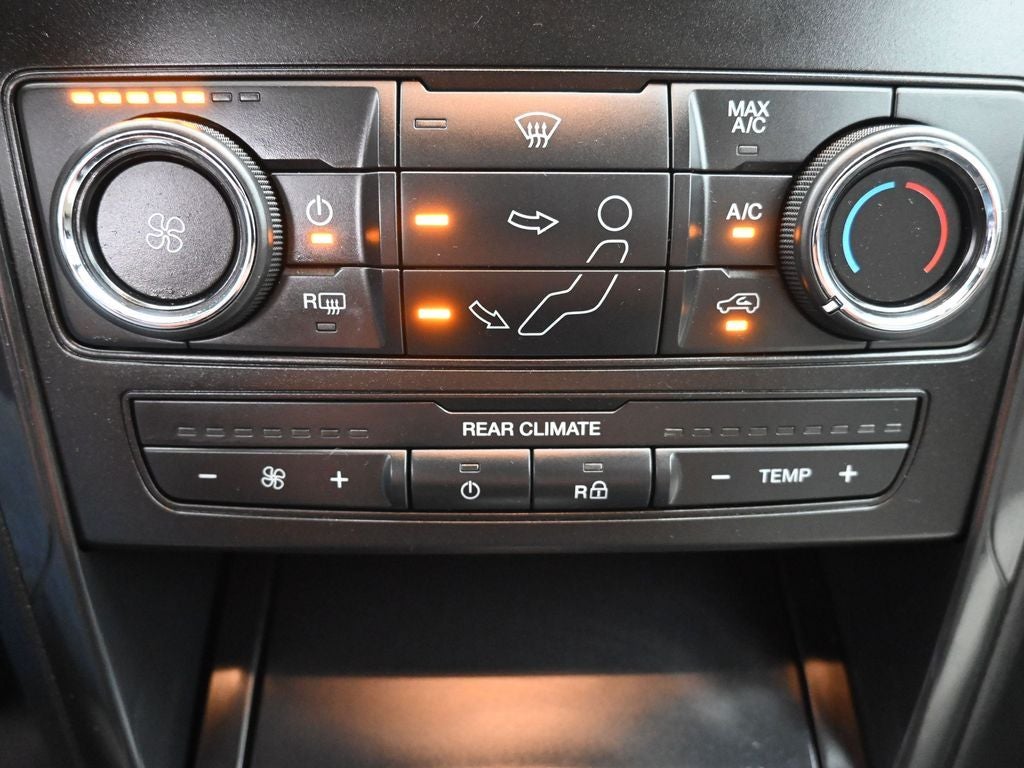 2018 Ford Explorer Base