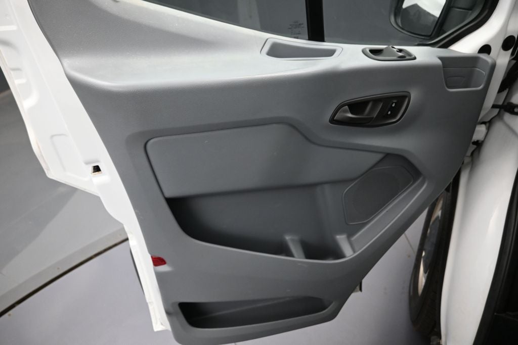 2017 Ford Transit-150 Base