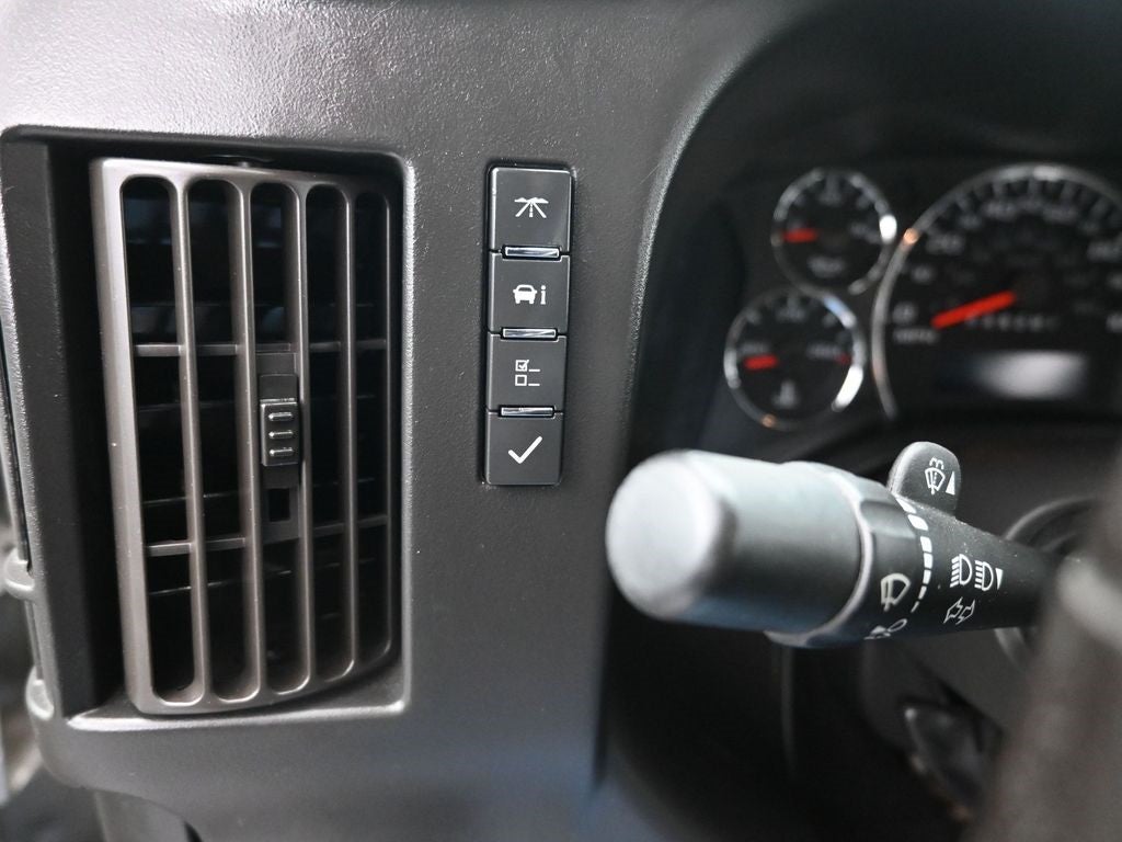 2017 Chevrolet Express 2500 LS Passenger