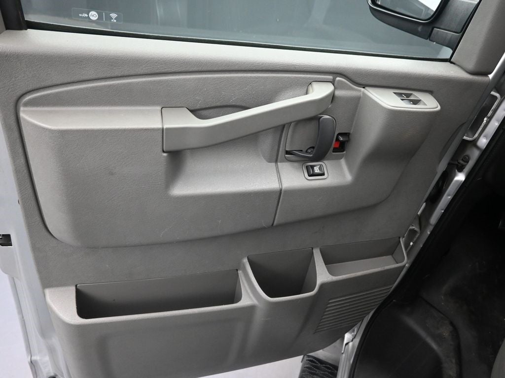 2017 Chevrolet Express 2500 LS Passenger