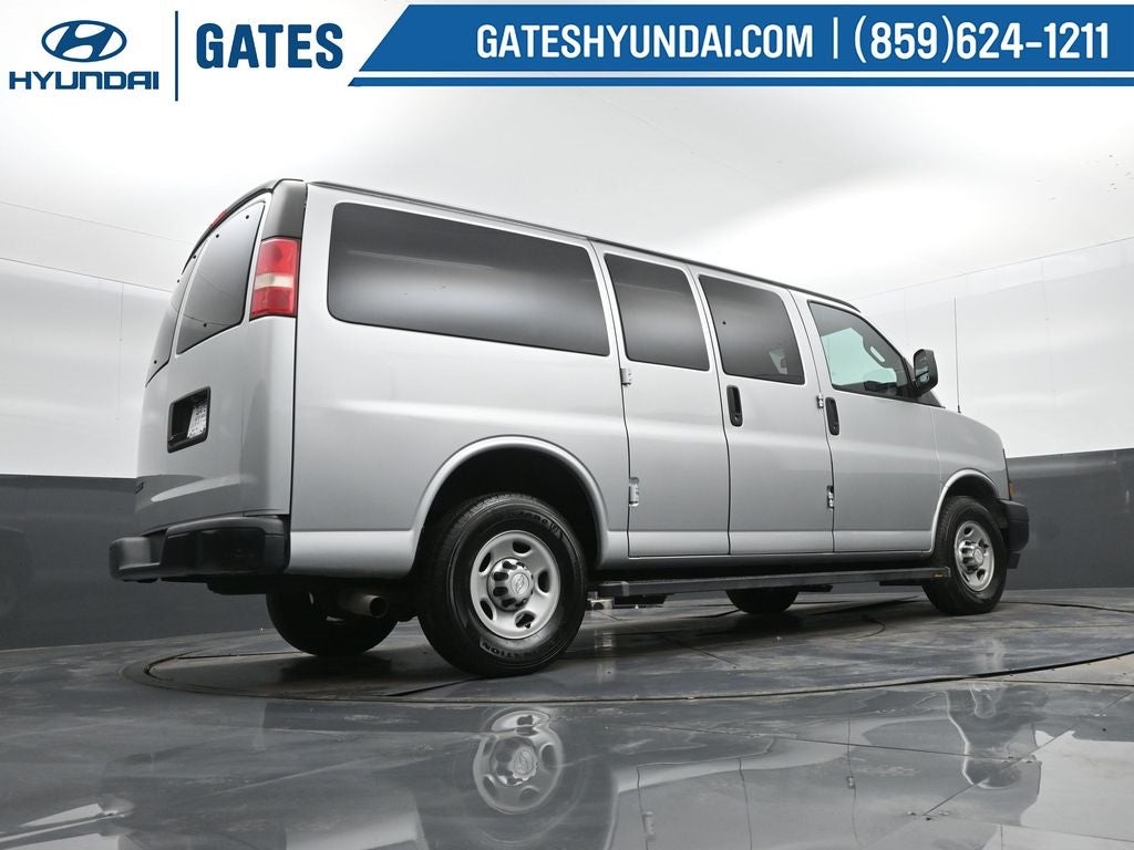 2017 Chevrolet Express 2500 LS Passenger