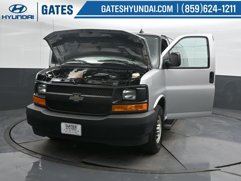 2017 Chevrolet Express 2500 LS Passenger