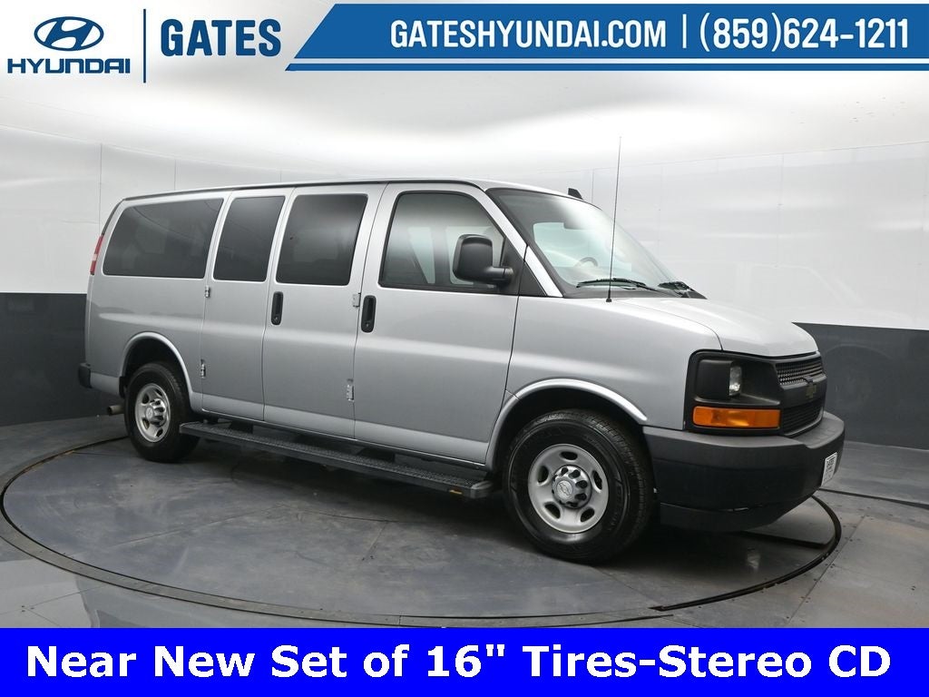2017 Chevrolet Express 2500 LS Passenger