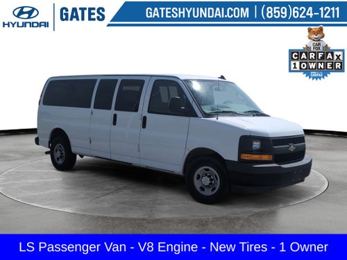 2017 Chevrolet Express 3500 LS Passenger