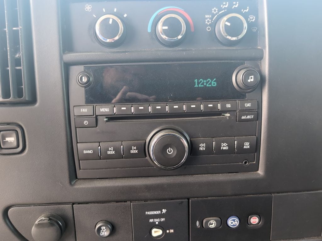 2017 Chevrolet Express 3500 LS Passenger