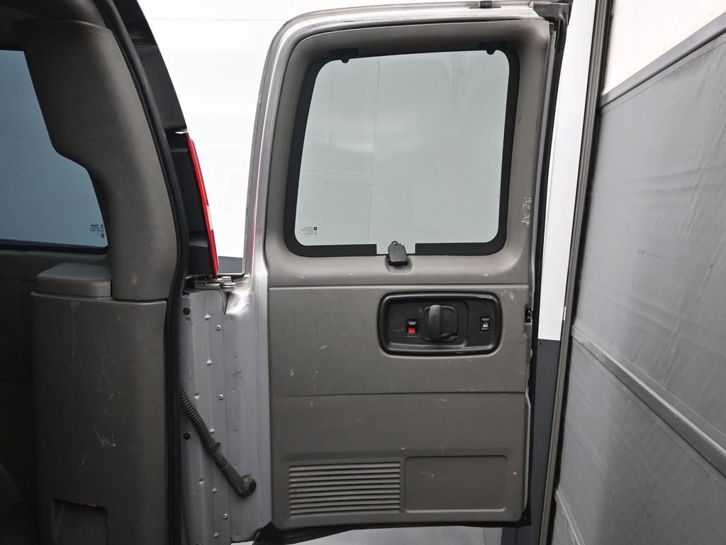 2019 Chevrolet Express 3500 LS Passenger