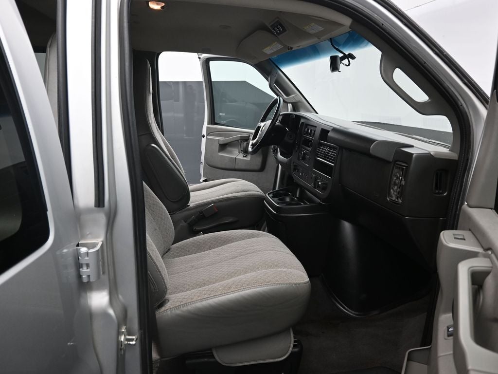 2019 Chevrolet Express 3500 LS Passenger