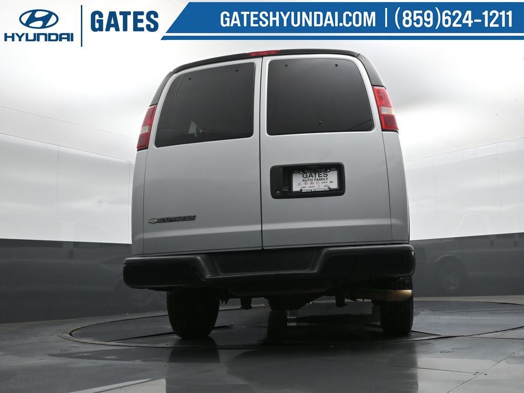 2019 Chevrolet Express 3500 LS Passenger