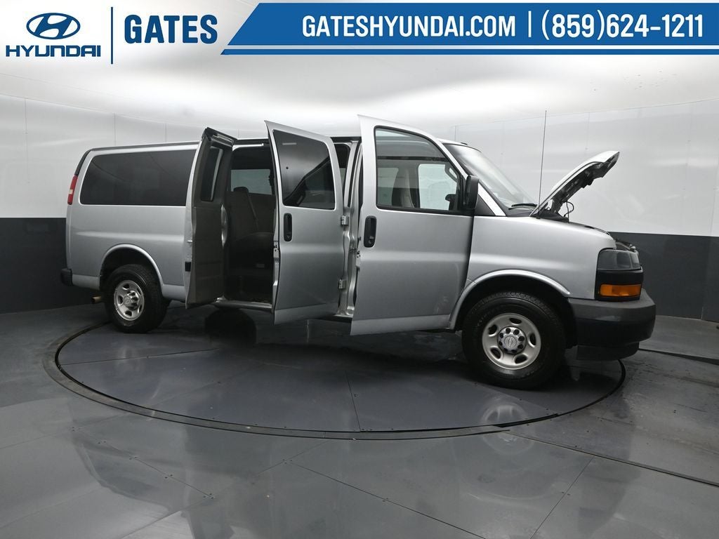 2019 Chevrolet Express 3500 LS Passenger