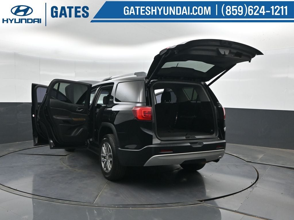 2017 GMC Acadia SLE-2
