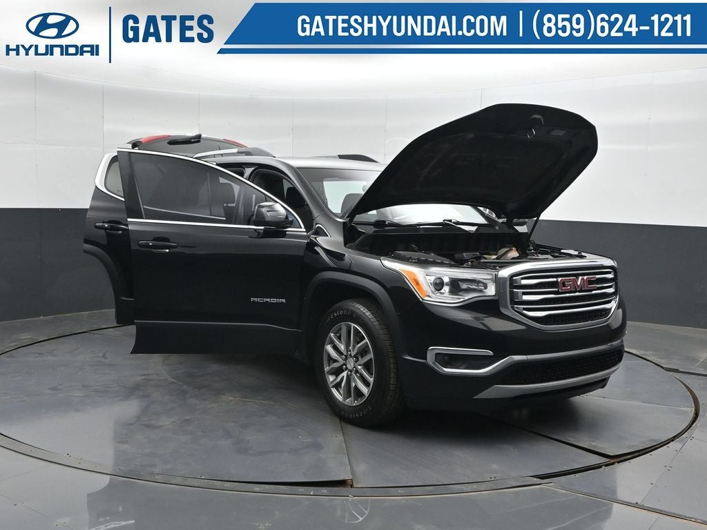 2017 GMC Acadia SLE-2