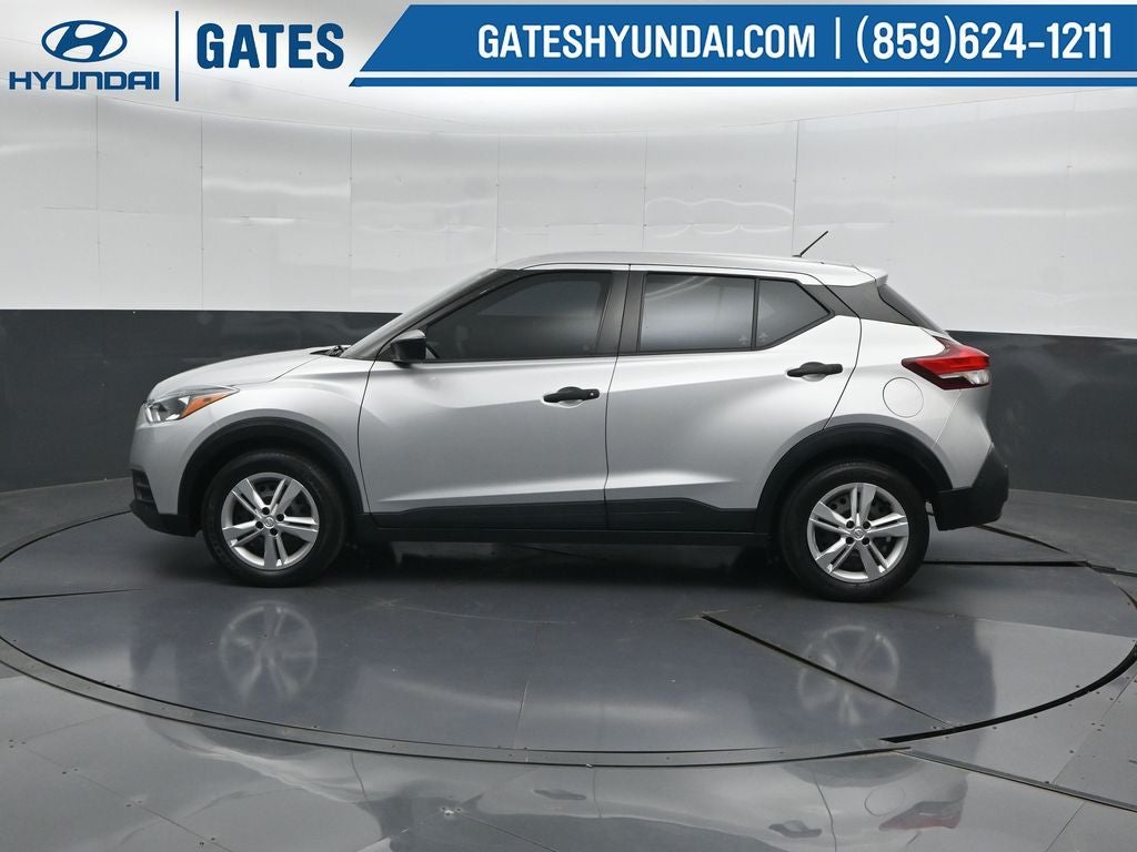 2020 Nissan Kicks S
