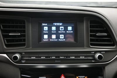 2019 Hyundai Elantra SE