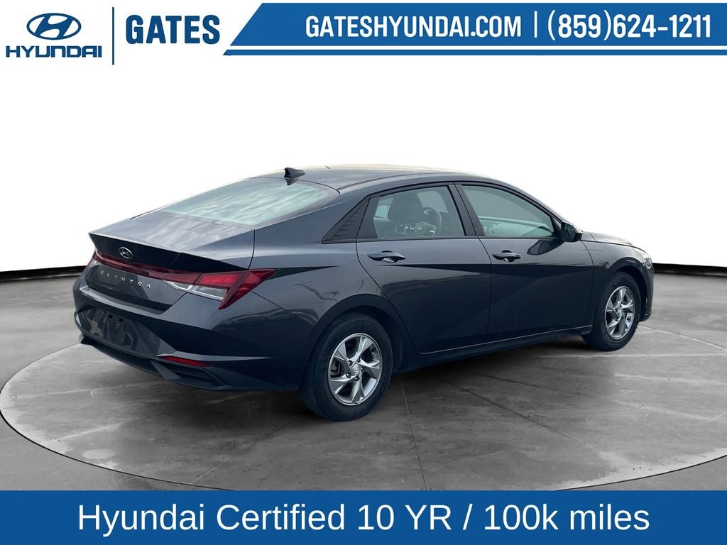 2021 Hyundai Elantra SE