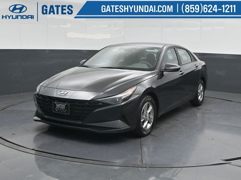 2021 Hyundai Elantra SE