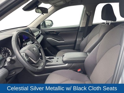 2025 Toyota Highlander LE