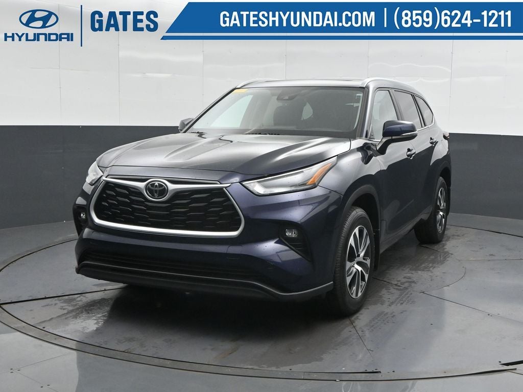 2023 Toyota Highlander XLE