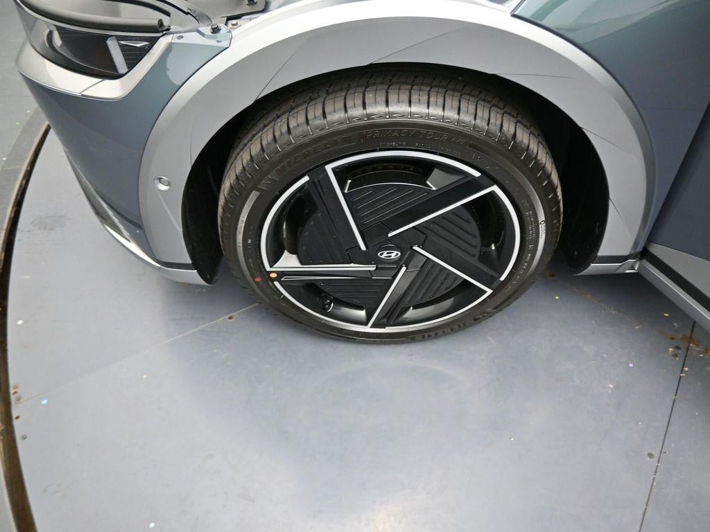 2026 Hyundai IONIQ 5 Limited AWD 20" Wheels