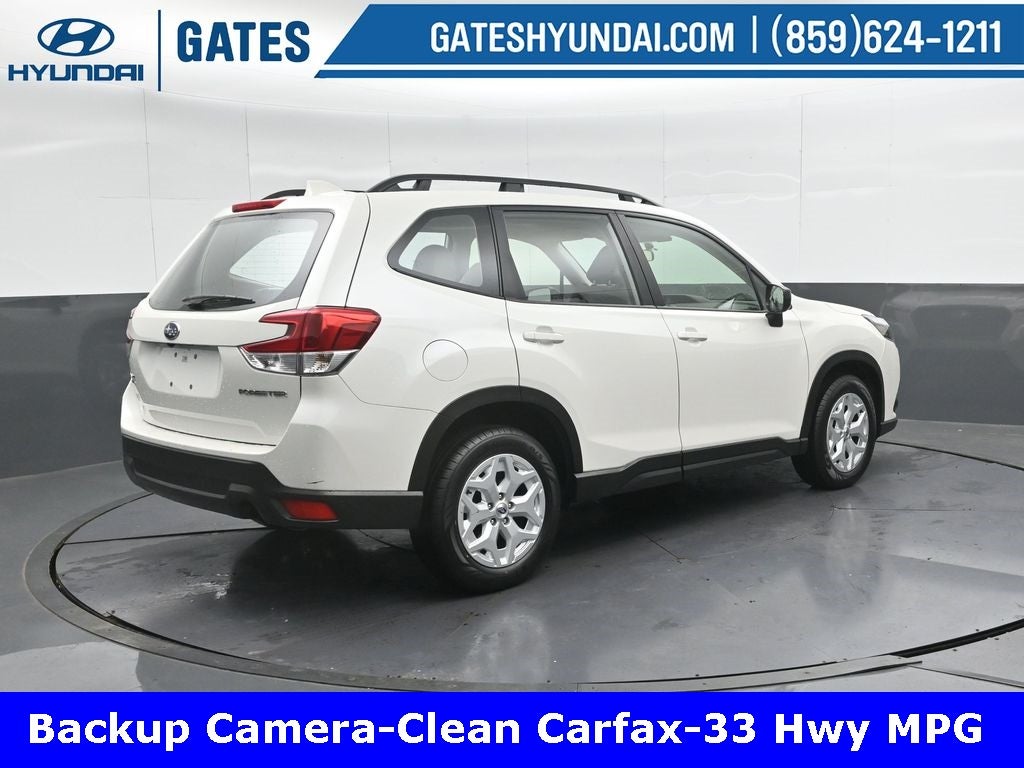 2023 Subaru Forester Base