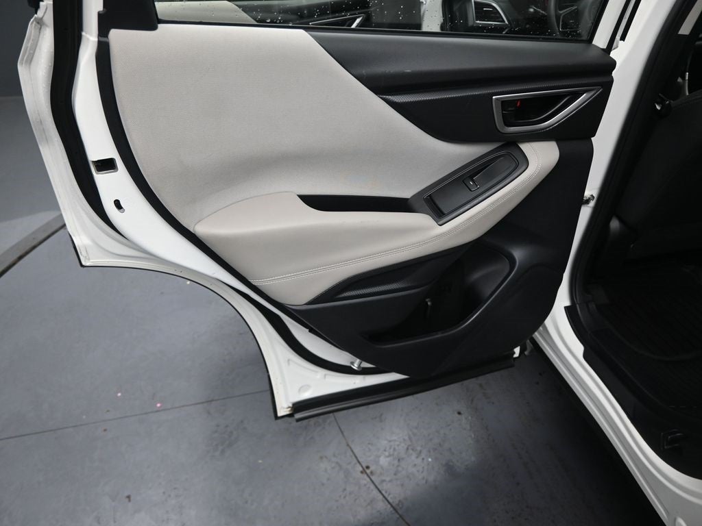 2023 Subaru Forester Base