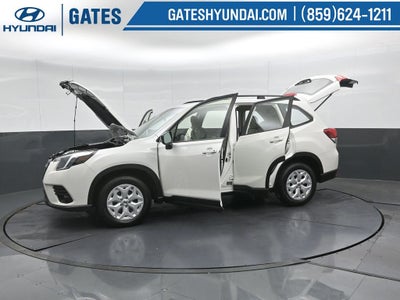 2023 Subaru Forester Base